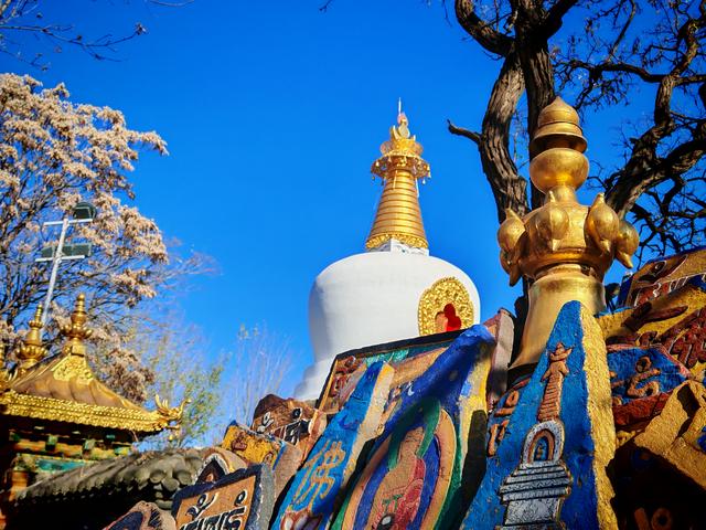 沈阳北塔：为远方的亲朋祝福