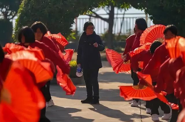 官方出手！揭开张桂梅卸任华坪女高传闻真相，有一点可以肯定