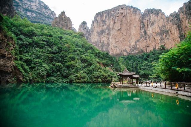 山东人投资5亿开发的山西景区，位于晋豫交界处，7月份只有24度
