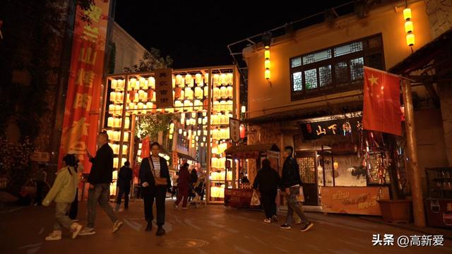 双节顶流漫葡小镇爆火：这届游客要的，从来不是走马观花