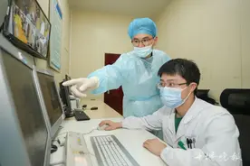 92岁大爷吃饭喝水困难，十堰医生用这个办法解决图片