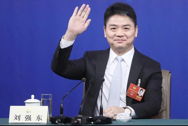 刘强东因质朴而深受人喜爱的企业家