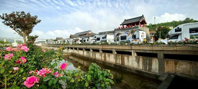 “漫游太行”太行一号旅游公路房车自驾游活动在皇城相府启幕！