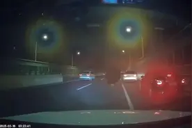 深夜，男子在南宁一快速路上打砸车辆，目击者：他逼停了多辆车图片