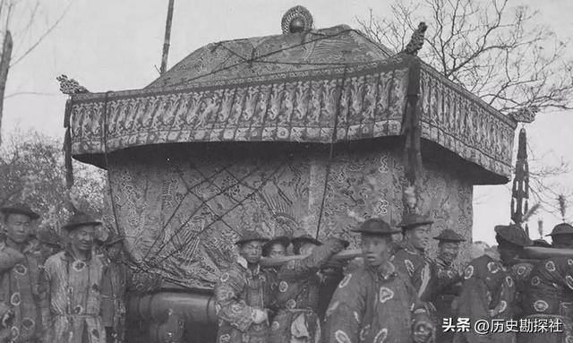 1928年，慈禧尸体被孙殿英的士兵侮辱后，尸体上为何长满白毛？