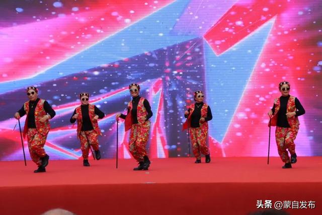 登芳华天梯，享苹果盛宴！来蒙自开启甜蜜激情秋日之约→
