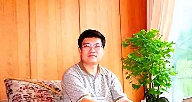 潜伏在我国高层的四大间谍，被安插在军政两界，导致我国损失惨重