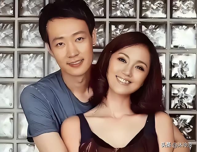 朱媛媛去世才三个月，恶心一幕上演，辛柏青被撮合跟马伊琍在一起