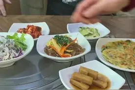 笑死了！韩国人招待朋友六菜一汤，网友：这不是吃早餐配的小料吗图片