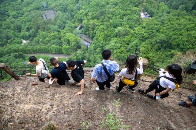 全部免票！高铁1.5h直达山水奇绝小城，过中国唯一女儿节！人均50地道风味吃到撑！