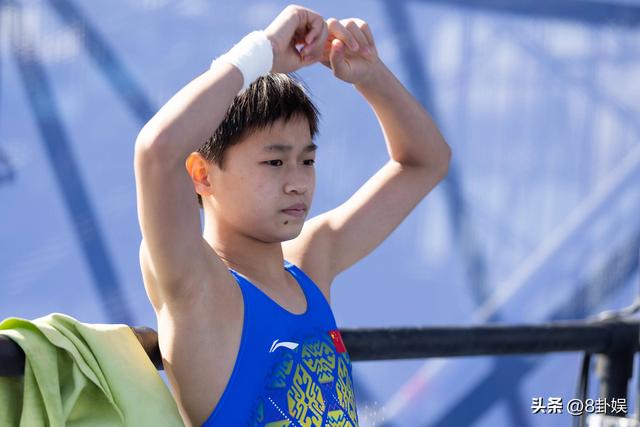 各有目的！全红婵家别墅正式封顶，令人不适的事发生，还不止一件