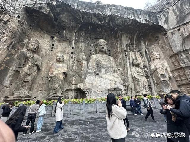 洛阳城记·龙门石窟