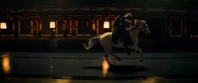 影版《长安的荔枝》解乏又解恨