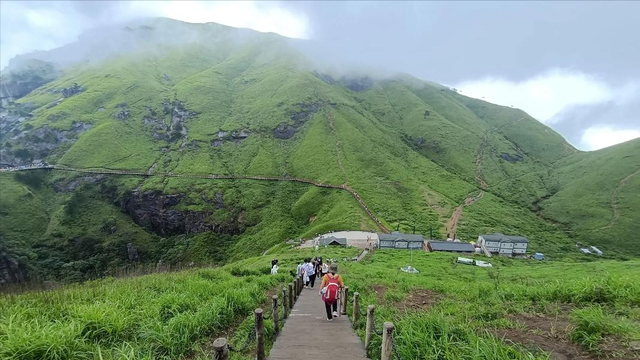49岁女驴友穿越武功山失联，十八天深山搜救，最终不幸遇难