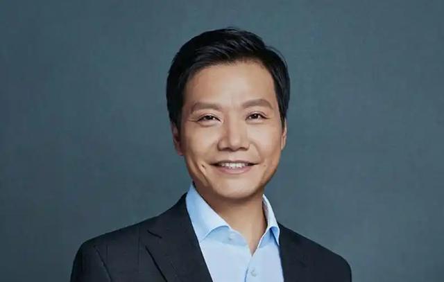 小米发布会翻车？业绩好但舆情危机，科技品牌为何要“专业保守”
