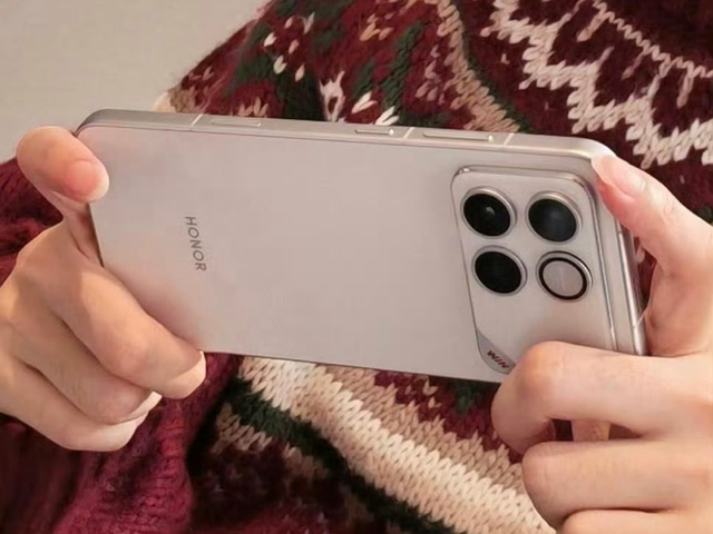 荣耀“不讲武德”，4款旗舰新机已在路上，彻底告别续航焦虑！