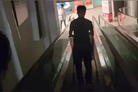 苏州一大润发店员强制关闭载客中电梯，经理致歉：已警告处罚，将优化流程图片