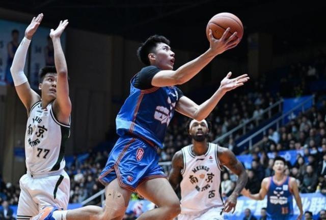 随着北京16分狂胜，辽宁2分险胜，新疆爆冷，CBA最新排名如下！