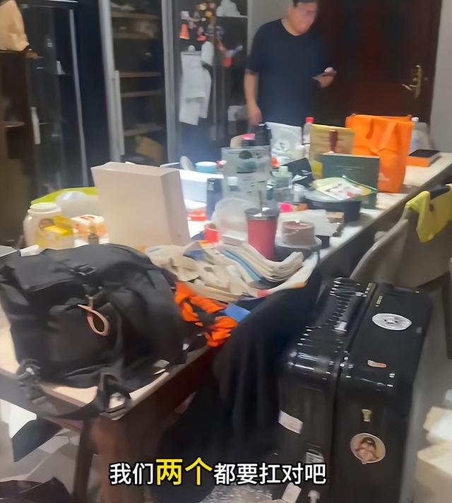 突发！知名港星举家搬离香港移居深圳	，宣布这辈子都不再搬家