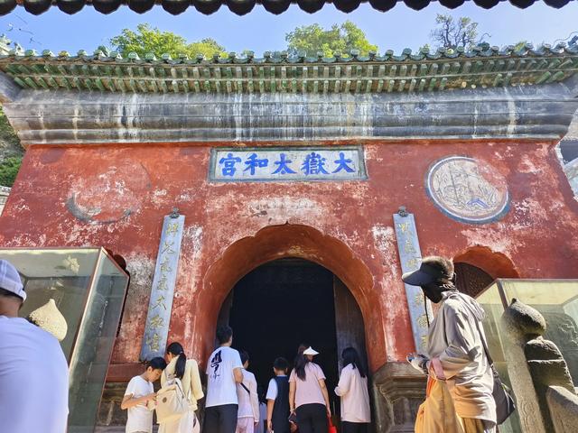 【视界】夏日炎炎，武当山景区热度不减！
