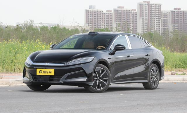 满油满电跑2100KM！比亚迪DM-i技术拿到了科技特等奖