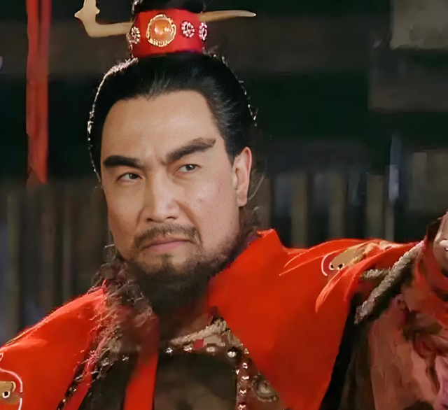 94版三国演义片头曲，出自儿歌女作曲家，女人也能谱男人剧的曲