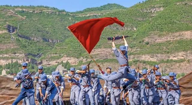 双节至，玫瑰开！山与玫瑰8天限定快乐即将上线~