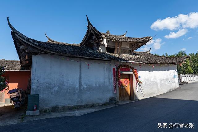 走遍福建古村落，一座千年太后坊一条百年奈何桥，白云山下晓阳村