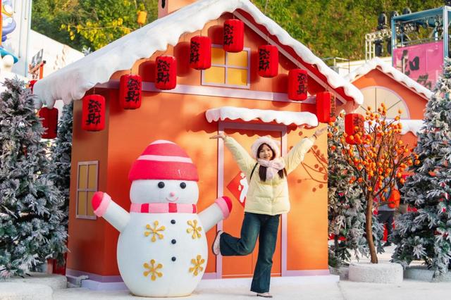 重庆人集合！跨年来欢乐谷“耍雪”