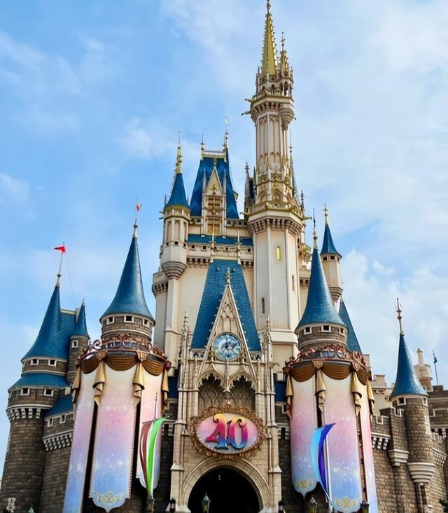 损失2.2万亿后，日高官公开喊话	，让中国撤回警告！先让高市道歉