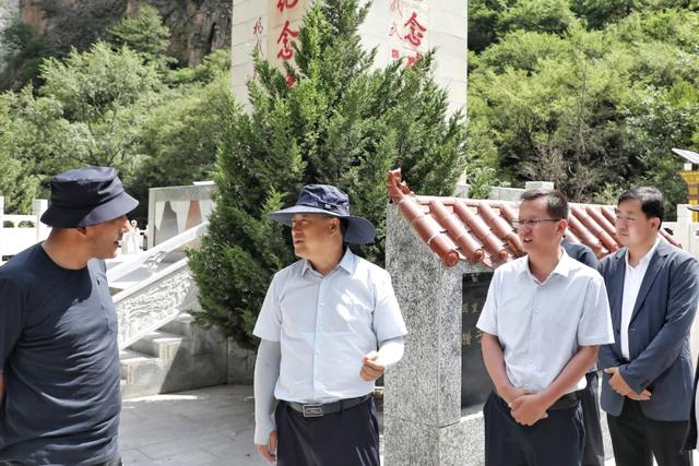 何谋保在卓尼迭部调研时强调 开辟新场景 丰富新业态 打造新精品 以文旅产业为主导加快绿色发展步伐