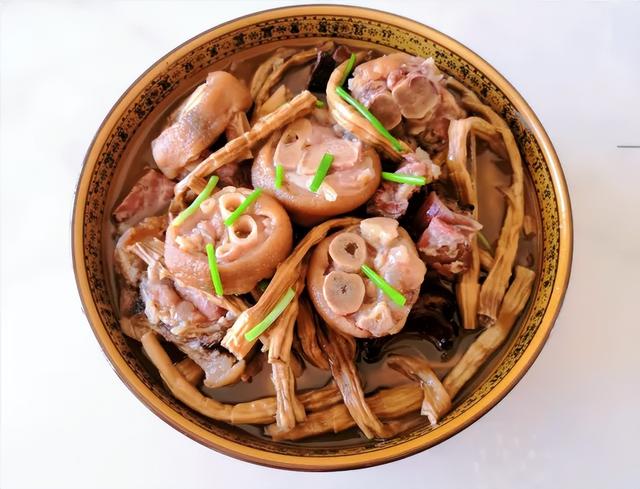 镇巴逛吃，这份 “味” 你而来的旅游指南请收好