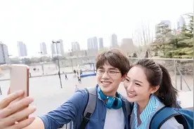 儿子和女朋友分手了，全家心情都不好。图片