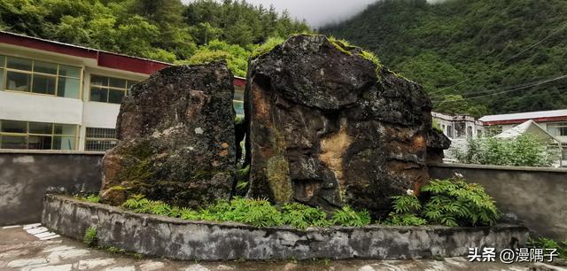 临近藏南边境风光（五）——中印战争前线指挥部、六世达赖修道处