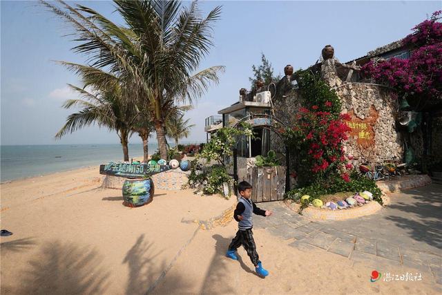 南极村向西极村发出新春邀请 共赴暖冬团圆年