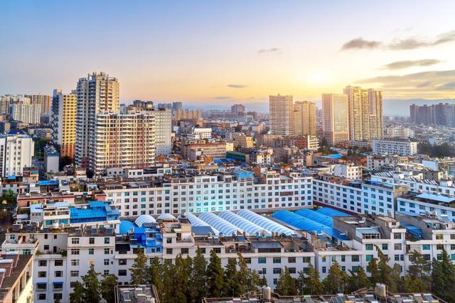 云南省下一个“昆明”，不是红河也不是玉溪	，而是这座低调的城市