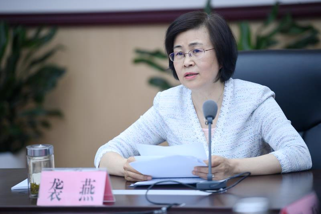 中纪委连发12人被查