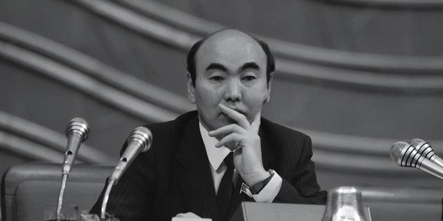 中亚铁娘子：赶跑两任总统后自己当总统，最大愿望就是与中国合作
