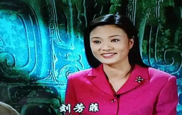 央视最惨女主持：男友被判死缓，丈夫惨死狱中，如今48岁依旧单身