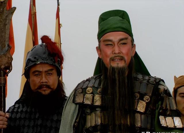 在三国演义中，不同时期的第一猛将有六人，他们分别是谁？