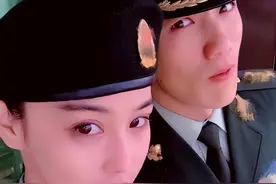 看了热搜上的张馨予，才明白她与何捷婚姻的真相，贾静雯说对了图片