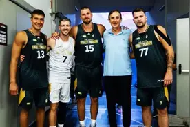 退役之际，他仍在惦念强大的南斯拉夫篮球图片