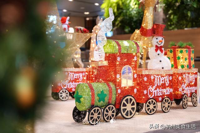 杭州和达希尔顿逸林酒店&金沙湖和达希尔顿嘉悦里酒店圣诞亮灯