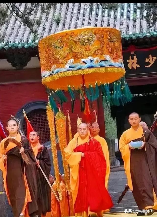 警方回应“释永信带情人等潜逃被截”，这次失联成谜 背后隐藏什么