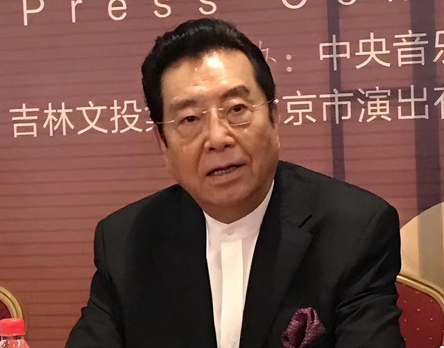 钱再多有什么用？87岁李双江一家4口的现状，给所有男人提了个醒