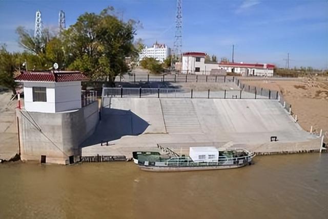 内蒙镫口扬水灌域今昔（上）