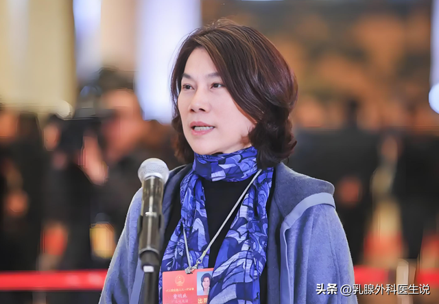 国产芯被窃取！内鬼海归身份曝光，董明珠说的话，终于有人信了