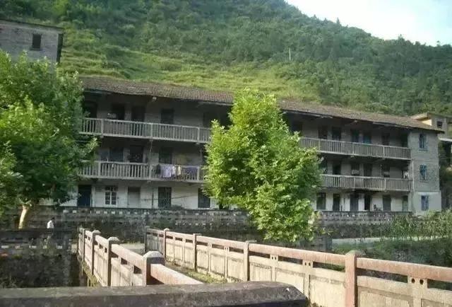 南川深山里的红山厂:当年造炮弹的地方,现在成了鸟雀的天堂