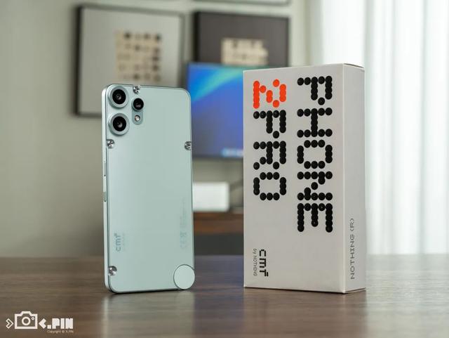 300块的洋品牌耳机，听着居然还不错？