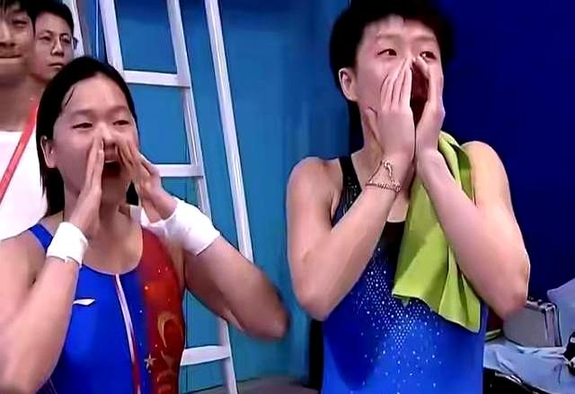 谁敢信？全红婵伤愈首秀跳出满分动作，现场观众沸腾了